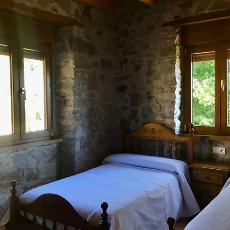 Holiday home La Casa Del Poeta Corullon